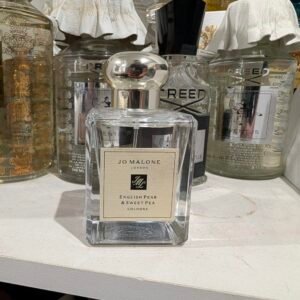 English Pear and Sweet Pea