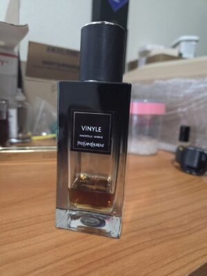 Partial YSL Vinyle