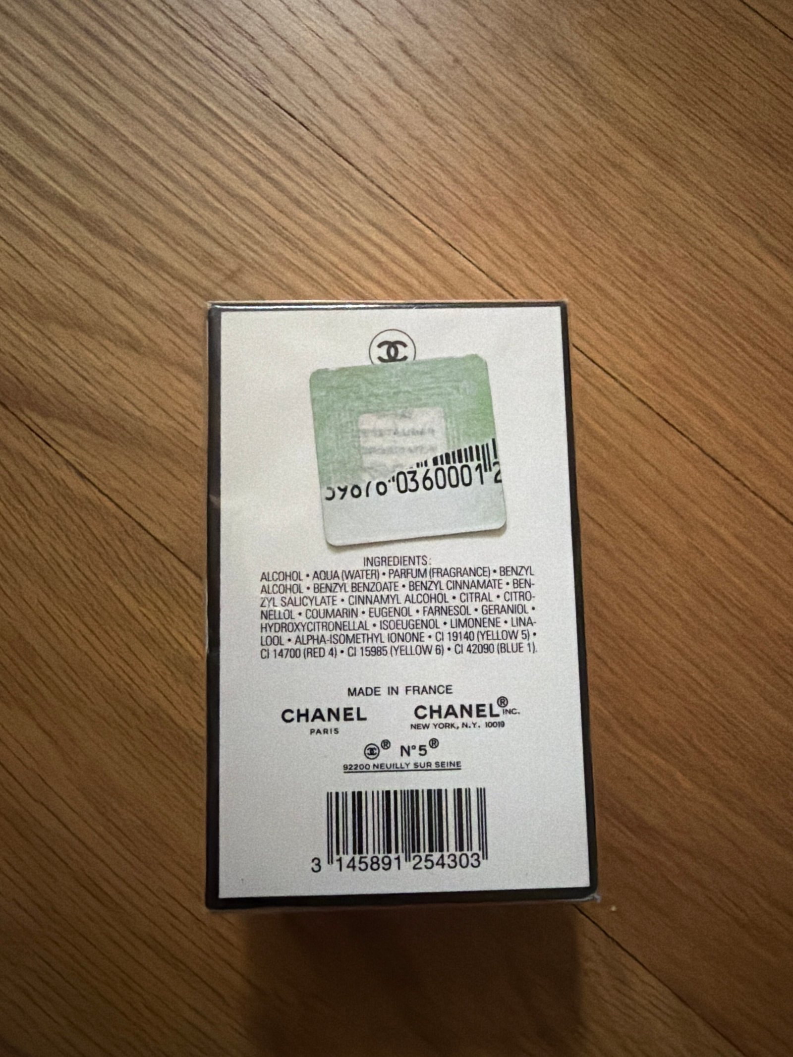 Chanel No 5 Eau de Parfum 50ml - Image 3