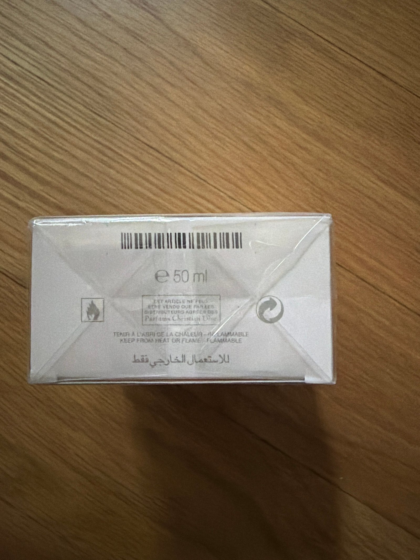 Miss Dior Eau de Parfum 50ml - Image 3